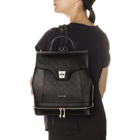 AUTHENTIC CROMIA  LEATHER BACKPACK - Picture 3 of 16